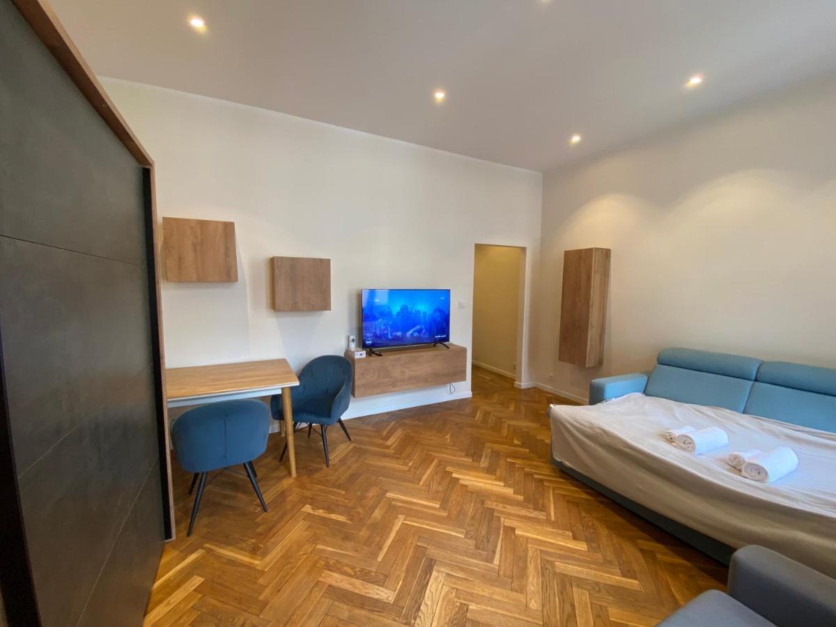 Apartamento Cozy Flat In Rynek Breslavia Exterior foto